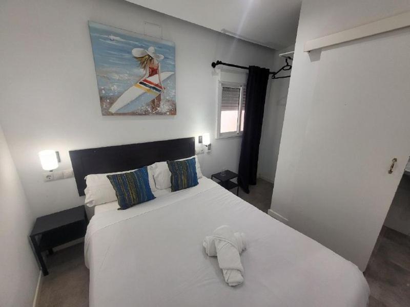Ayz Frailes - Auto Check-In Property (Adults Only) Malaga Exterior photo