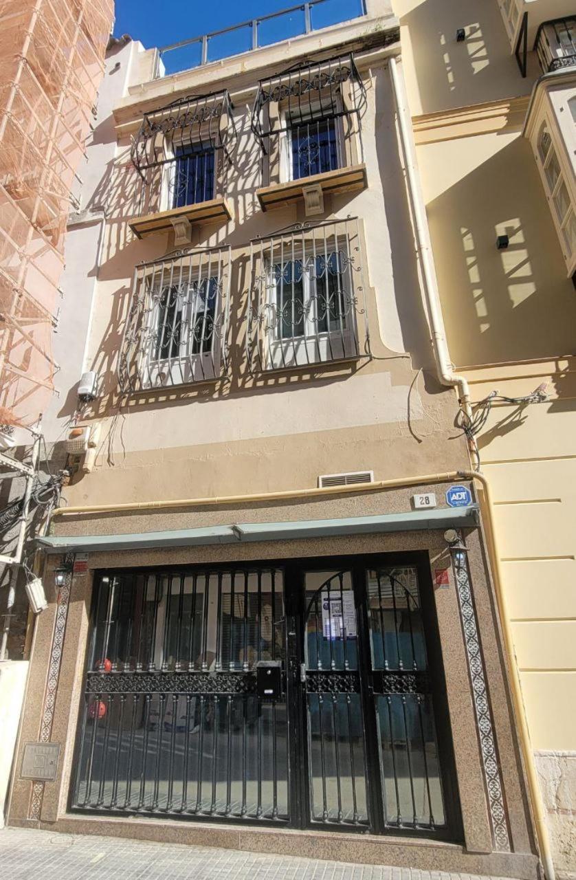 Ayz Frailes - Auto Check-In Property (Adults Only) Malaga Exterior photo